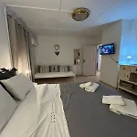 Cozy House In ארגוסטולי