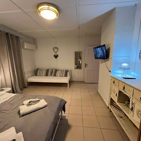 Dom wakacyjny Cozy House In