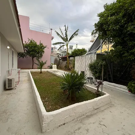 Σπίτι διακοπών Cozy House In *