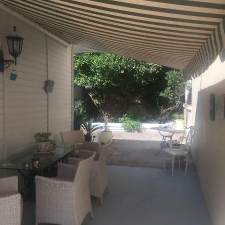 Σπίτι διακοπών Cozy House In *