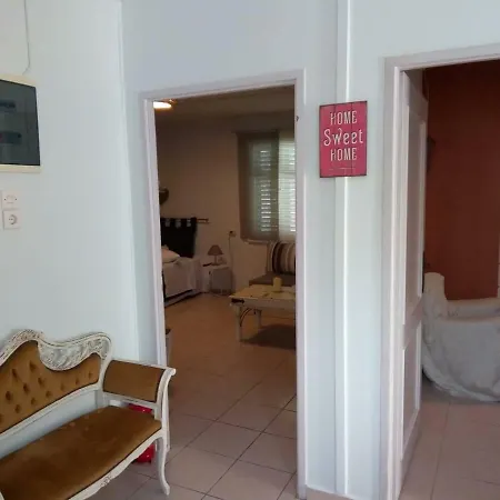 Σπίτι διακοπών Cozy House In *