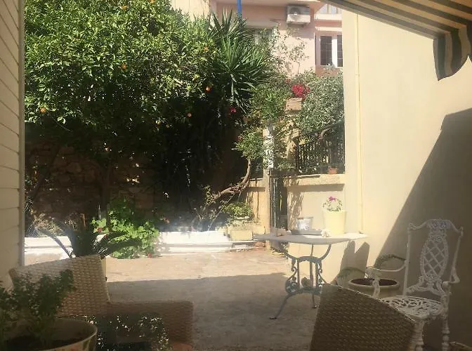 Cozy House In Argostolion