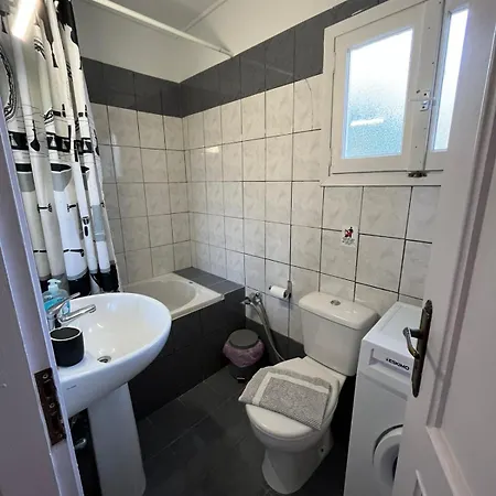 Cozy House In * ארגוסטולי